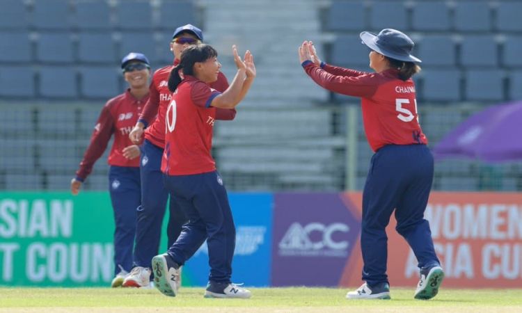 India set Thailand a target of 149 in the first Womens Asia Cup 2022 semi-final!