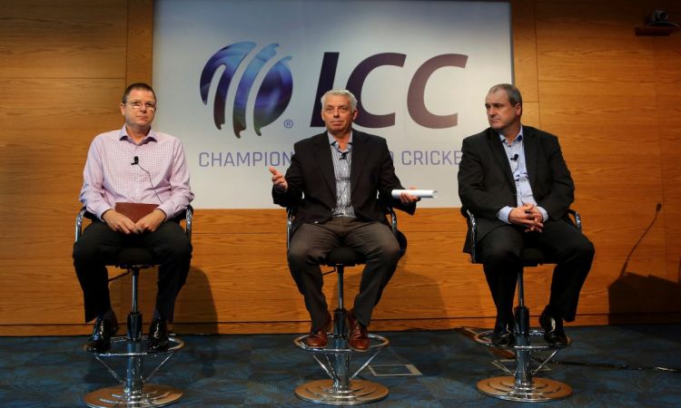 Cricket Image for क्रिकेट फिर हुआ शर्मसार, 'मैच फिक्सिंग' के चलते यूएई के खिलाड़ी पर लगा 14 साल का ब