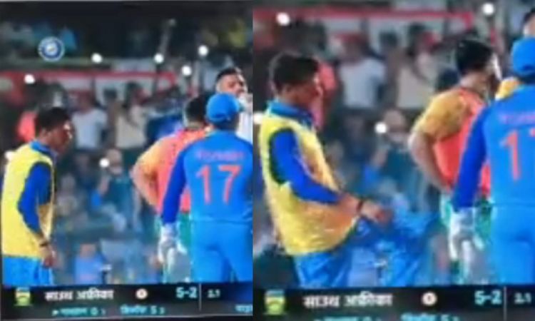 Cricket Image for युजवेंद्र चहल ने तबरेज शम्सी को मारी लात, वायरल हो गया VIDEO