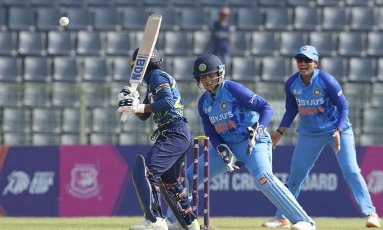 Women's Asia Cup: India Halt Sri Lanka To 65/9 In Final