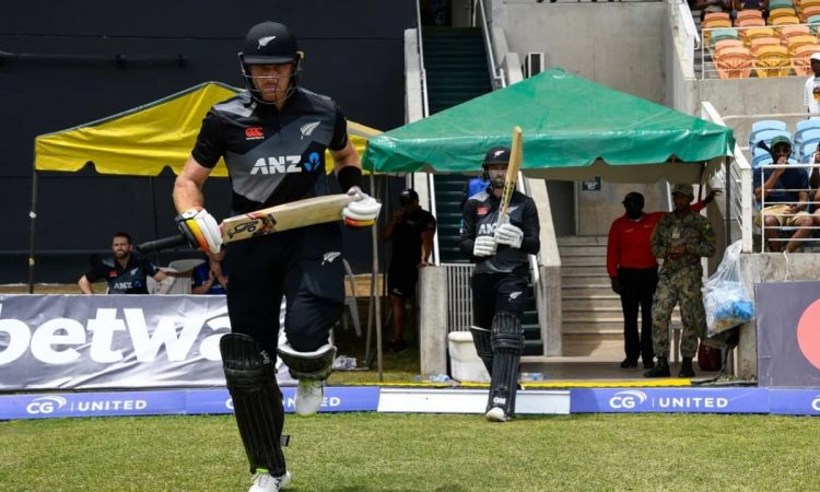 237 रन की तूफानी पारी खेलने वाले मार्टिन गुप्टिल को न्यूजीलैंड क्रिकेट ने सेंट्रल कॉन्ट्रैक्ट से किय