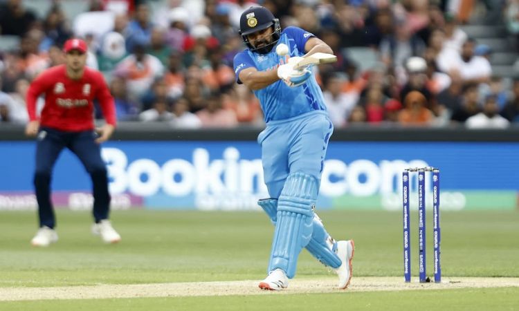 नासिर हुसैन ने खड़े किए सवाल,कहा- टीम इंडिया अभी भी पुराने जमाने का पावरप्ले क्रिकेट खेल रहा है