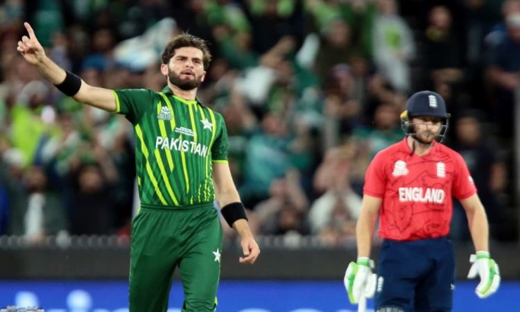 Shaheen Afridi advised 2 week rehab after hurting his knee during T20 World Cup final