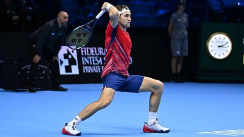 ATP Finals: Ruud begins campaign with win over Auger-Aliassime