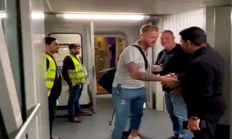 Ben Stokes-led England Test team arrives in Islamabad ahead of Test series against Pakistan.(photo:T