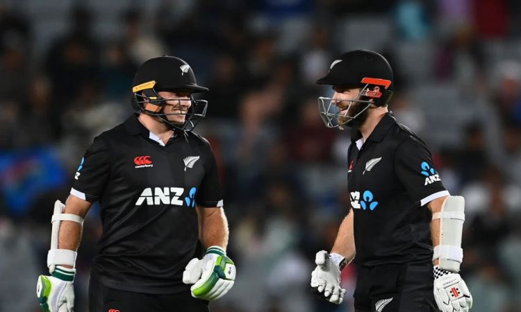 IND v NZ, 1st ODI: Latham feasts on Indian bowlers with 145 not out to seal New Zealand's seven-wick
