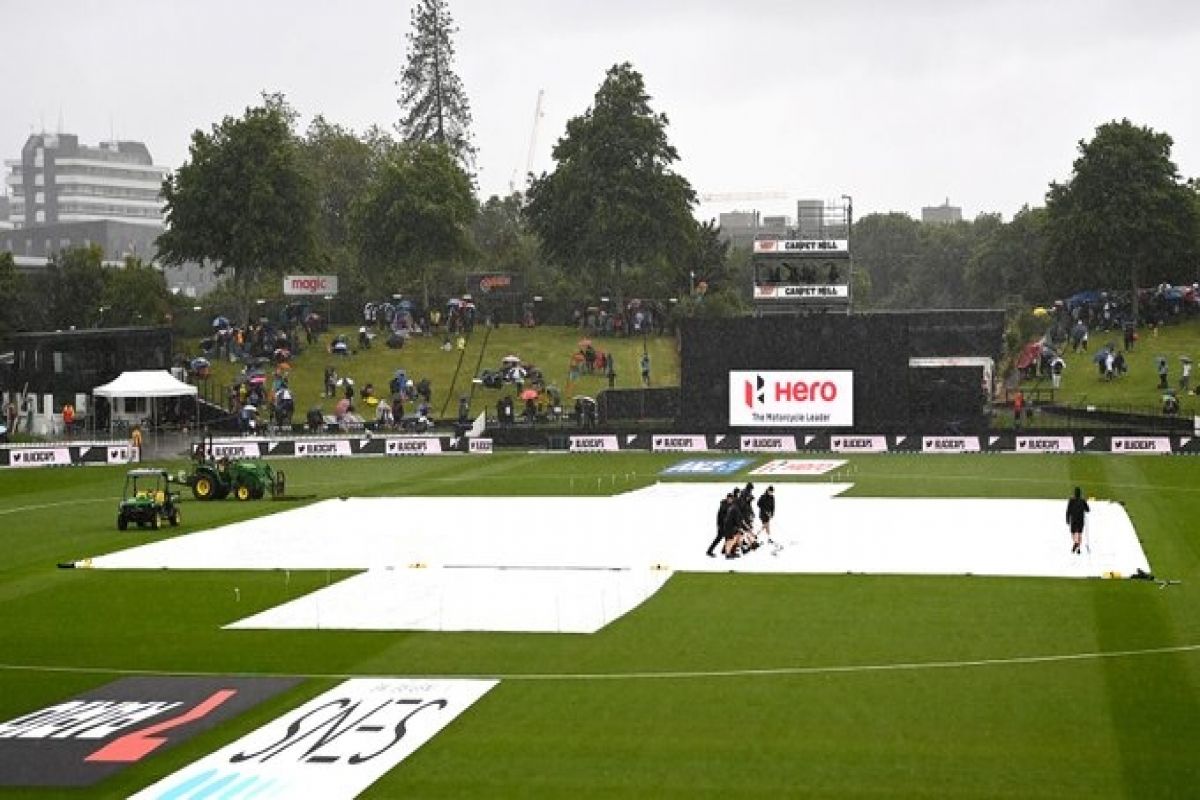 IND v NZ, 2nd ODI: Match reduced to 29 overs a side due to lengthy rain interruption