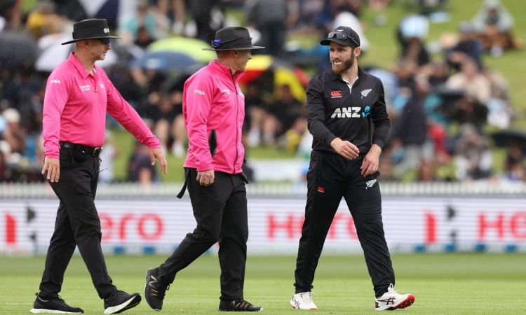 IND vs NZ 2nd ODI: Play To Begin Again; Match Reduced To 29-Overs Per Side Affair