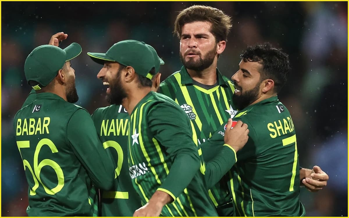 Cricket Image for PAK vs NZ, Semi Final: 22 साल का गेंदबाज़ बनेगा पाकिस्तान टीम का X-Factor, सेमीफाइ