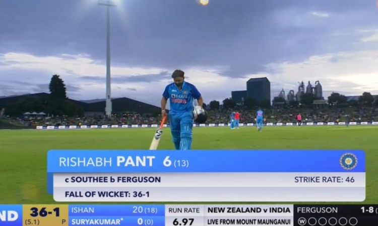 Cricket Image for VIDEO : 'पिता जी मैं फिर से फेल हो गया' 13 गेंदों में 6 रन बनाने वाले ऋषभ पंत हुए 