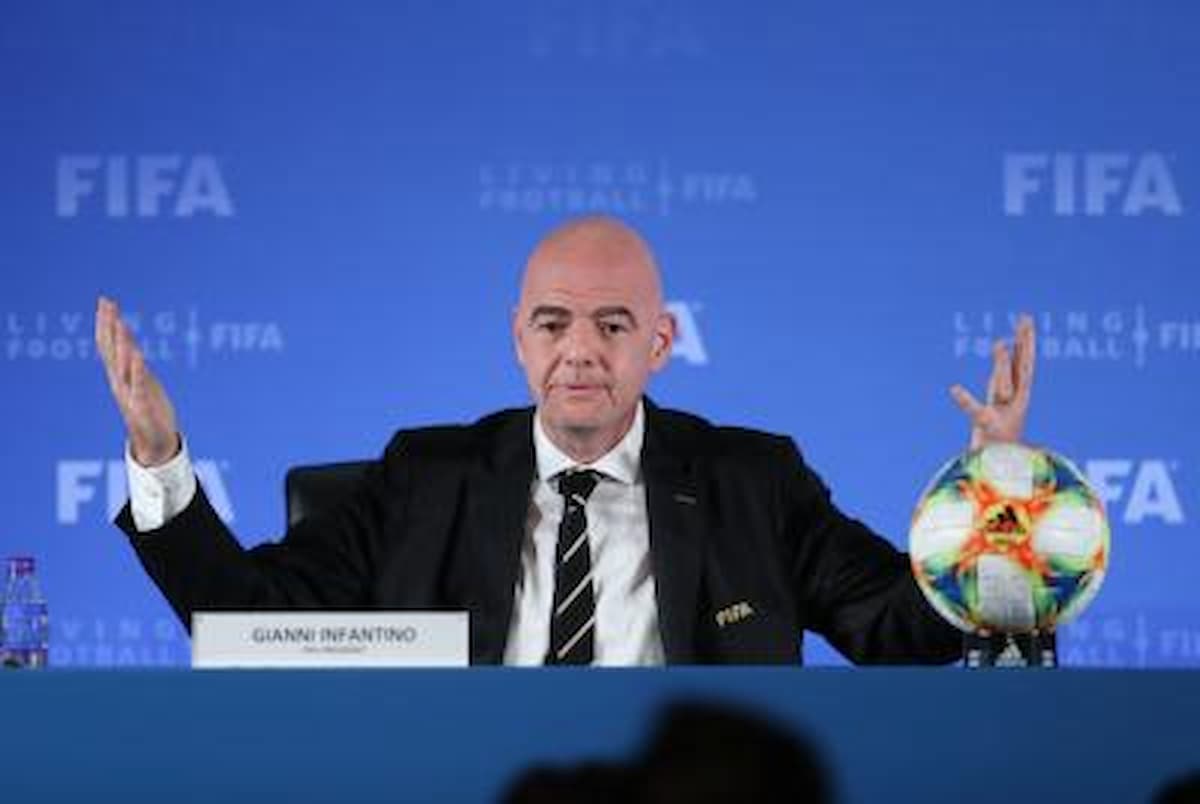FIFA President Gianni Infantino speaks at a press conference dur FIFA President Gianni Infantino speaks at a press conference dur