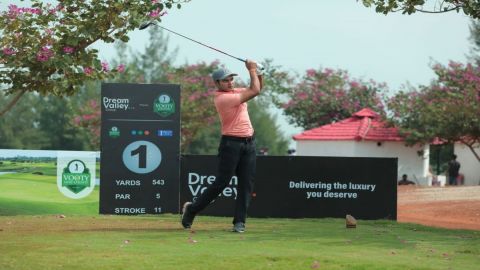 Vooty Masters golf: Manu Gandas' fiery 9-under 63 hands him round one lead