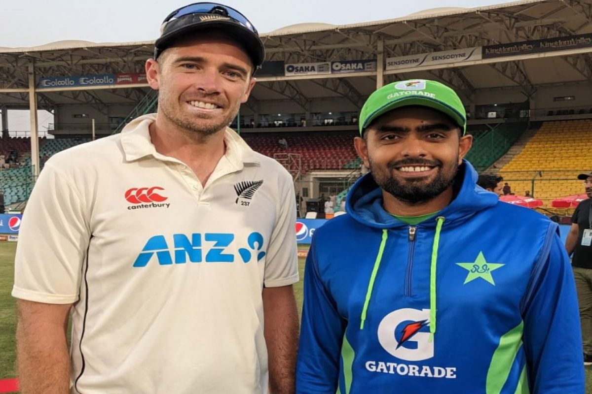 1st Test: Bad light halts New Zealand's win against Pakistan, forces a draw