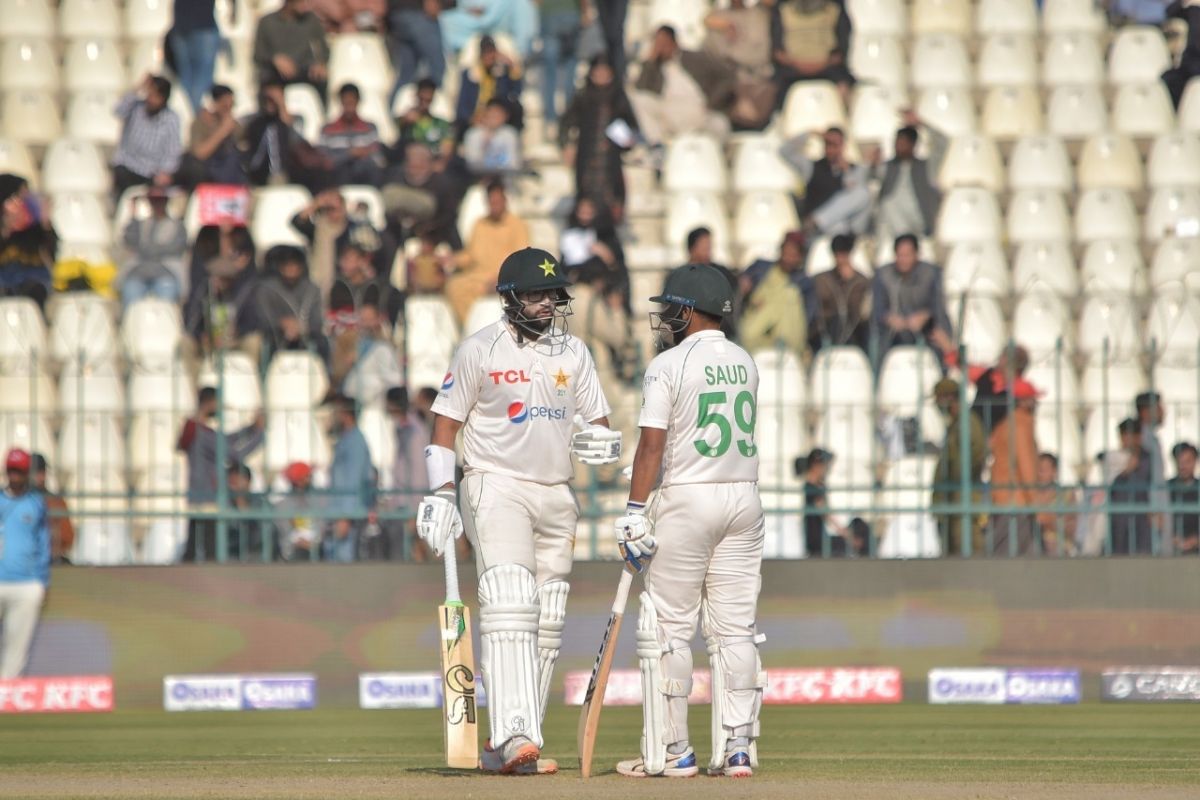 2nd Test, Day 3: Imam, Shakeel fifties keep Pakistan in the hunt against England