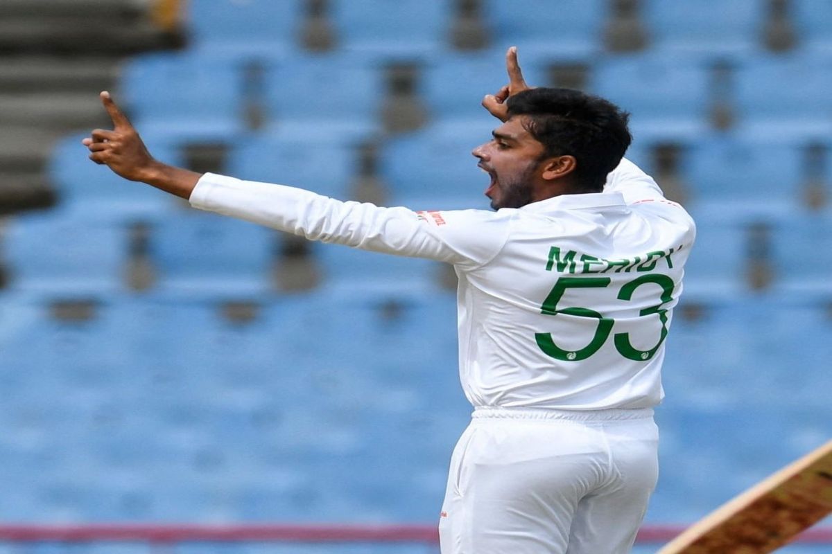 2nd Test, Day 3: Mehidy picks three as India's top-order collapses in chase of 145 against Banglades