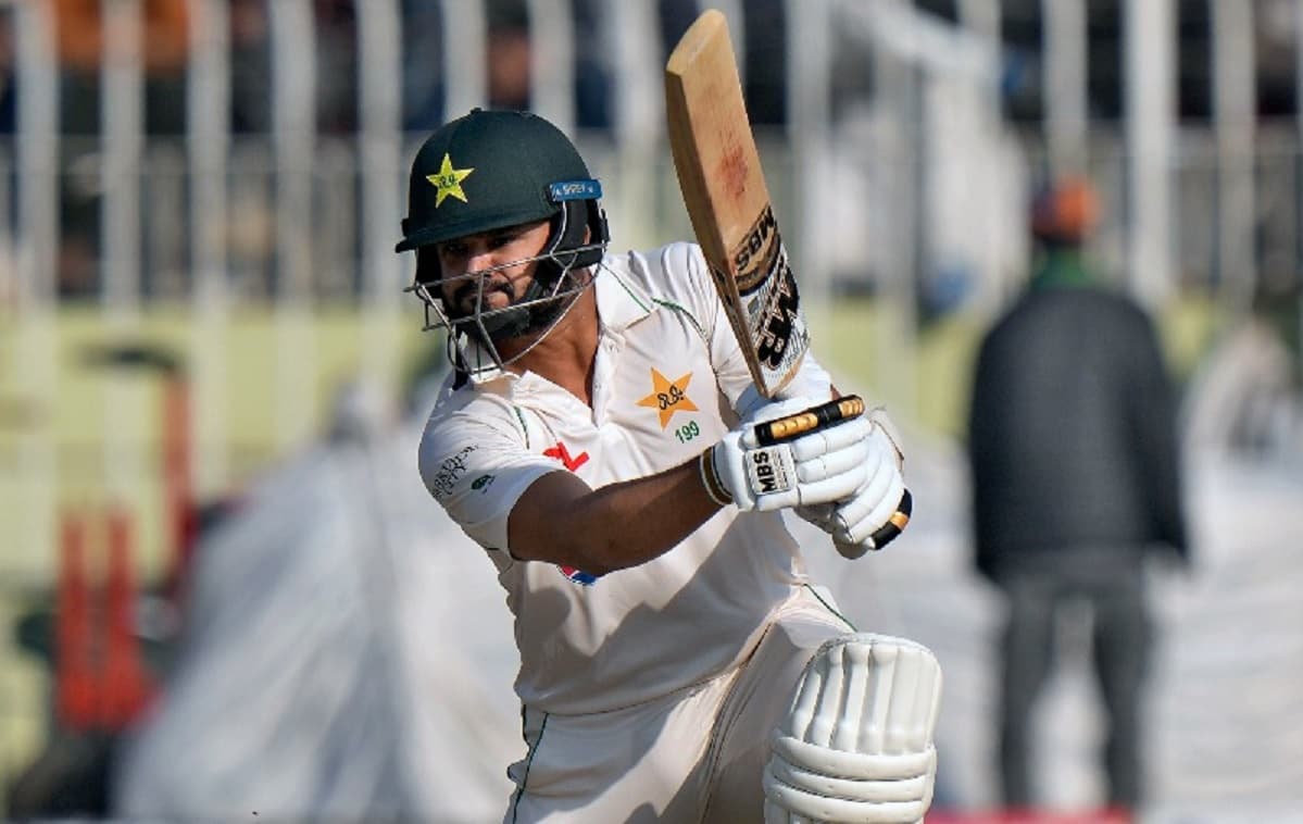 Pakistan need 86 in the final session against England with 5 wickets in hand
