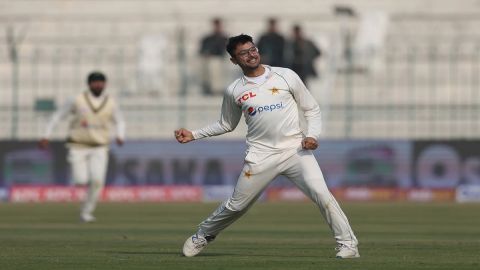 Cricket Image for Abrar Ahmed Spins An Inescapable Web On Debut As Pakistan Bowl Out England For 281