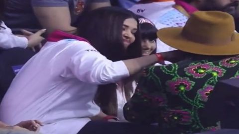 Aishwarya pinches Ranveer Singh's nose at PKL final, video goes viral