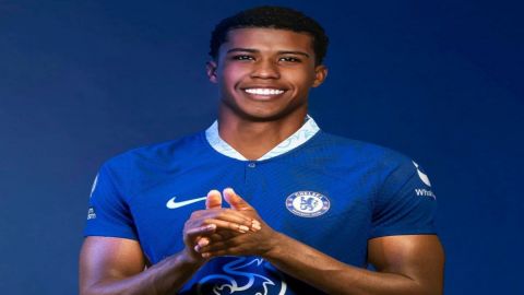 Football transfers: Chelsea eye Brazilian teenager Andrey Santos; Arsenal seek cover for injured Gab