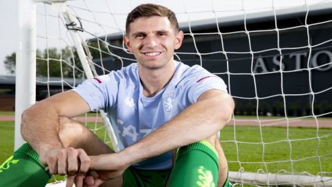 Martinez heroics take Argentina into semis