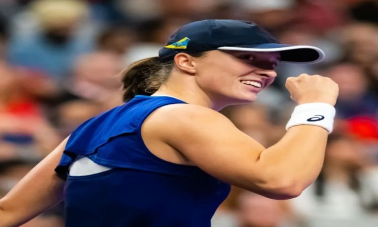 Australian Open 2022: World No 1 Swiatek leads entry list