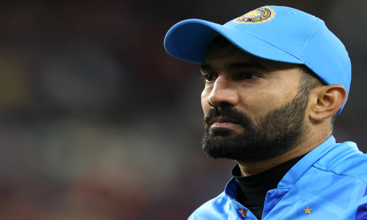 Dinesh Karthik expresses disappointment on Washington Sundar not attempting Mehidy Hasan's catch