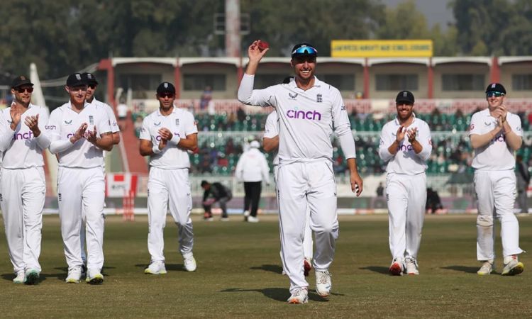 England Bowl Out Pakistan For 579 In 1st Innings, Attain 78-Run Lead In 1st Test At Rawalpindi