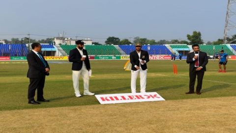 IND v BAN, 1st Test: India win toss, elect to bat first; include three spinners with two pacers