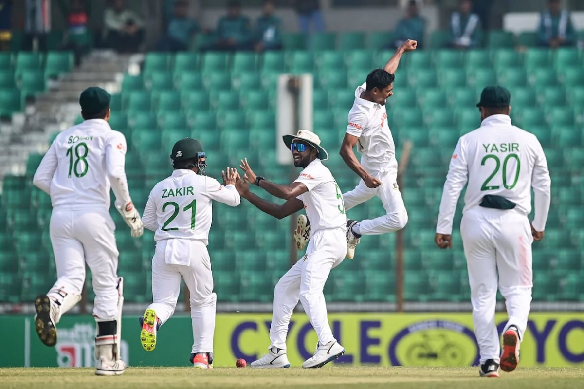 IND vs BAN 1st Test: Bangladesh Strike Early As India Score 85/3 At Lunch On