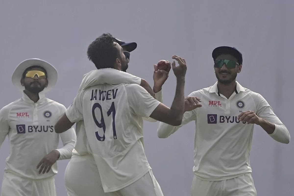 Ind Vs Ban 2nd Test India Grab 2 Wickets In First Session Bangladesh