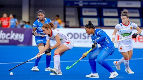 Indian Women's hockey team continue winning momentum, defeat South Africa 2-0