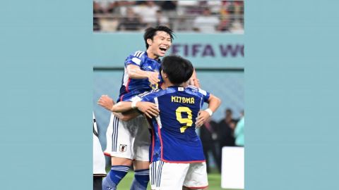 Japan shock Spain 2-1 to top group, qualify for knockouts; Germany eliminated
