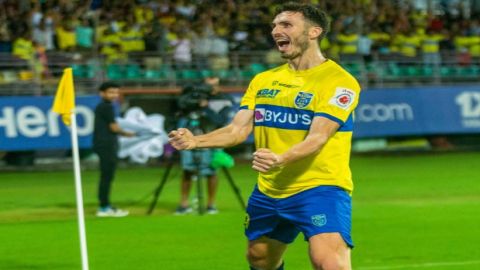 Consistent Kerala Blasters Seal Three Points Against Bengaluru FC At Home Consistent Kerala Blasters Seal Three Points Against Bengaluru FC At Home