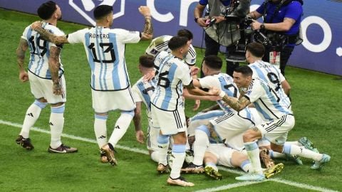 'A great future': Argentine president thanks national soccer team for World Cup win