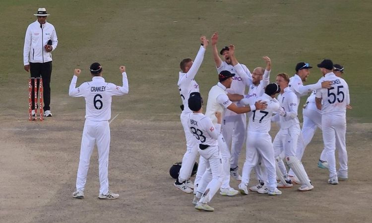 Major blow to Pakistan's World Test Championship final hopes after loss to England.(Photo :@englandc