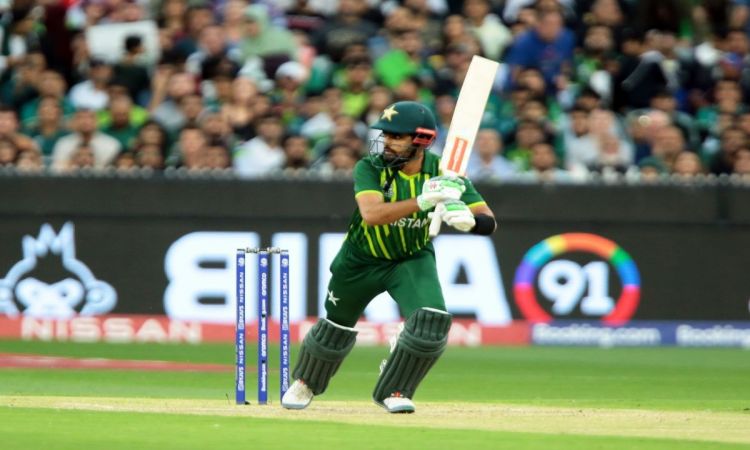 Melbourne : Pakistan's captain Babar Azam plays a shot during the T20 World Cup final match between 