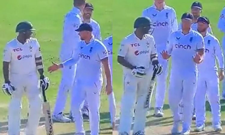 Cricket Image for VIDEO : पाकिस्तानी बल्लेबाज़ ने हाथ मिलाने से किया मना, बेन स्टोक्स की हो गई बेज़्