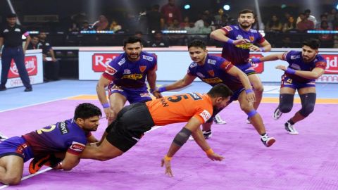 PKL 9: Amit Hooda shines as Dabang Delhi defeat U Mumba to keep Playoffs hopes alive. (Credit : PKL)