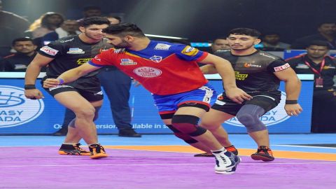 PKL 9: Pardeep Narwal helps U.P Yoddhas ease past U Mumba 38-28