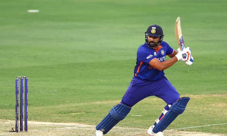  Rohit Sharma becomes the 6th highest run-getter for India in ODI format