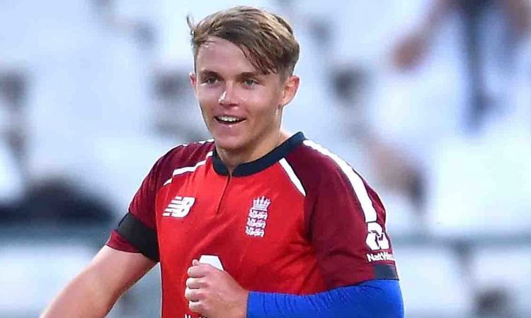 Sam Curran's ability to bowl in last five overs separates him from rest: Aaron Finch