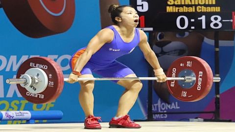 World Weightlifting Championships: Mirabai Chanu clinches silver despite wrist pain