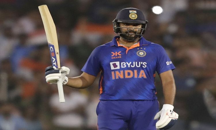 2nd ODI: Rohit's fifty, Gill's unbeaten 40 lead India to 8-wicket win over New Zealand
