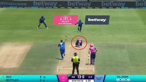 Cricket Image for Jason Roy Stuck In The Crease On Hardus Viljoen Bowling