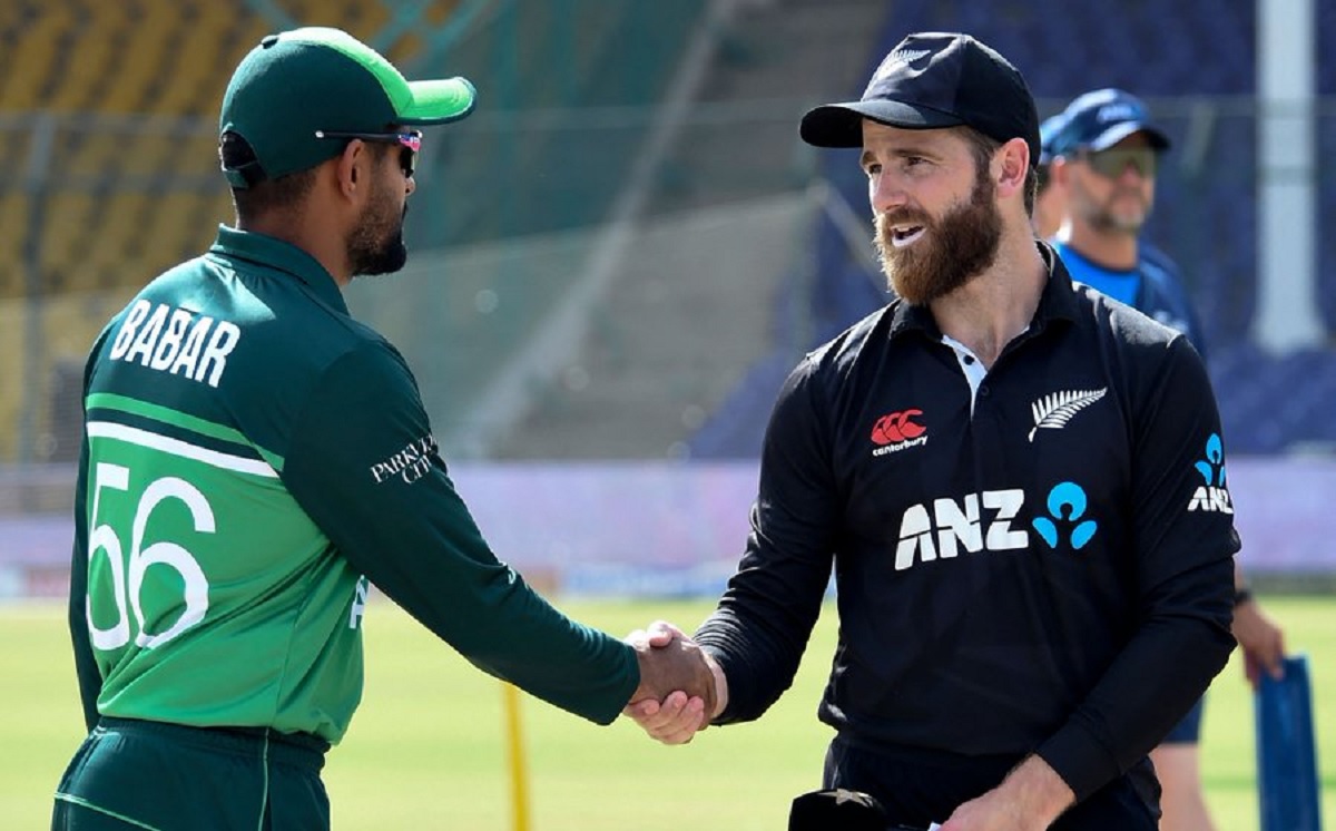 Pakistan opt to bat first against New Zealand in third odi