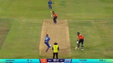 Cricket Image for Sa20 Tristan Stubbs Hit A Massive Six Sunrisers Eastern Cape Vs Durban Super Giant