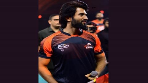 South superstar Vijay Deverakonda becomes co-owner of Hyderabad Black Hawks team in RuPay Prime Voll