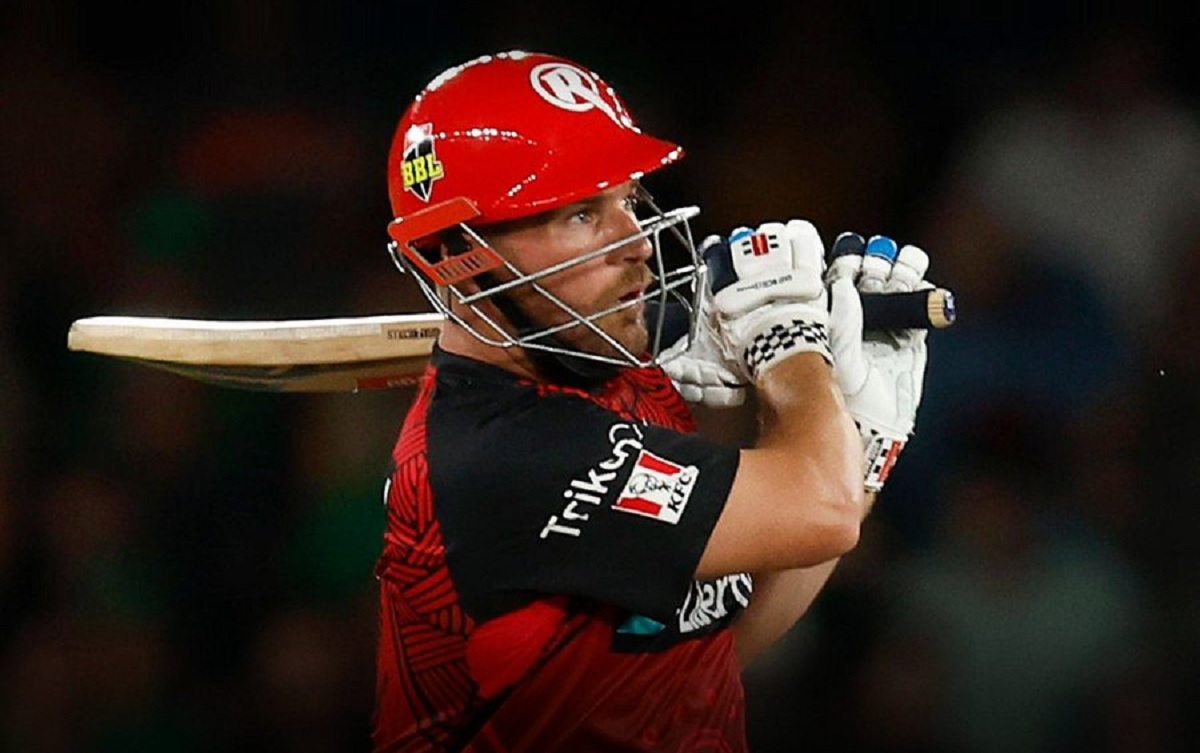 Aaron Finch's innings of 76 his last 51 runs coming in just 15 balls