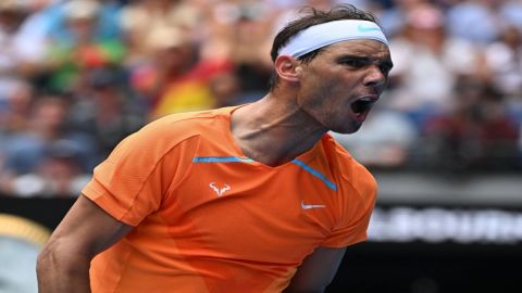 Aus Open: Nadal wins hard-fought battle against Draper to begin his title defence