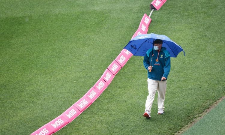AUS vs SA 3rd Test: Play Prevented Due To Rain On Day 3; Usman Stays Stranded Of Maiden Double Ton